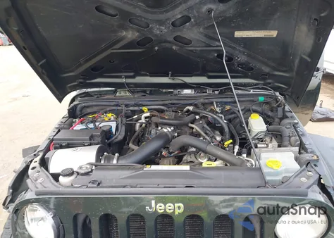 2011 Jeep Wrangler Unlimited Sport z USA, uszkodzony, nr VIN 1J4BA3H12BL513136